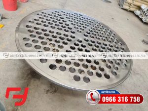 Mặt bích Titan TA1/ TA2 phi tiêu chuẩn sản xuất theo yêu cầu